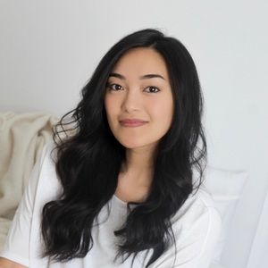 Meet your Posher, Adora